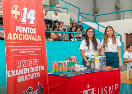 USMP-FN llegó a la feria Pronabec de Beca 18